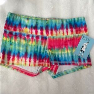 Fleo Rainbow Tie Dye Shorts Vibrant Athletic Style